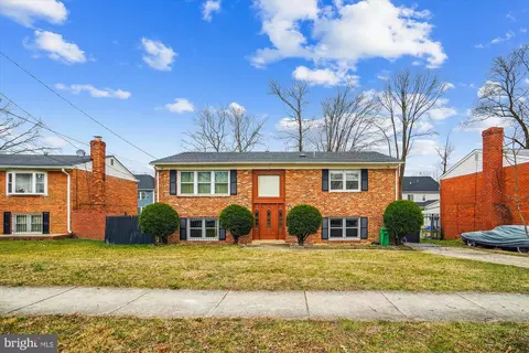 1202 Waterford Dr, District Heights, MD 20747
