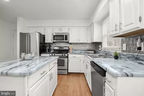 Kitchen - 9335 Copernicus Dr, Lanham, MD 20706 photo 4 of 6