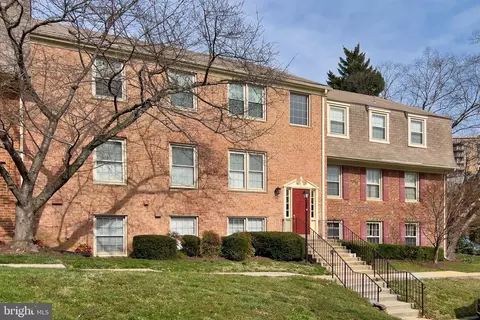 5972 Westchester Park Dr #5972 202, College Park, MD 20740