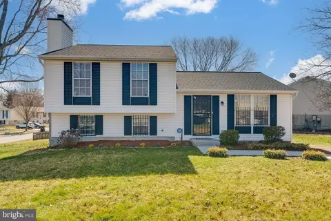 6517 Cricket Pl, District Heights, MD 20747