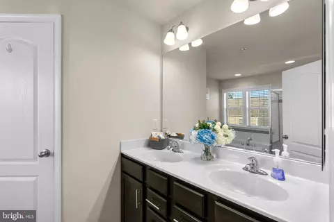 10300 Galaxy View Ln, Lanham, MD 20706 photo 31