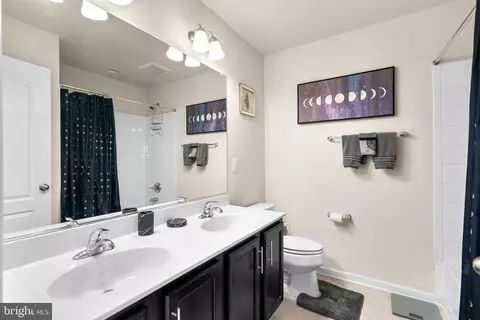 10300 Galaxy View Ln, Lanham, MD 20706 photo 25