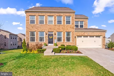 10300 Galaxy View Ln, Lanham, MD 20706