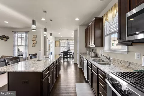 10300 Galaxy View Ln, Lanham, MD 20706 photo 15