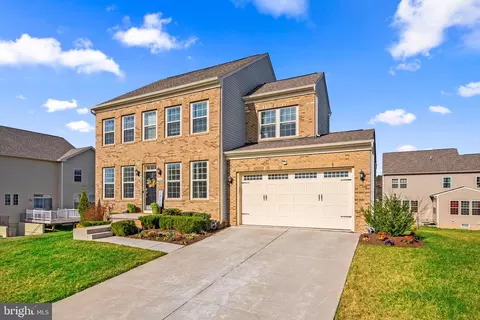 10300 Galaxy View Ln, Lanham, MD 20706 photo 3