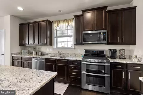 10300 Galaxy View Ln, Lanham, MD 20706 photo 14