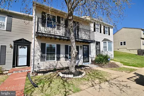 216 Harry S Truman Dr #25179, Marlboro, MD 20774