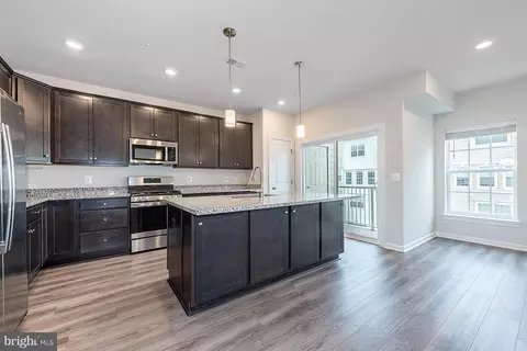 Kitchen - 5518 Lanteen St, Lanham, MD 20706 photo 1 of 8