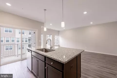 Kitchen - 5518 Lanteen St, Lanham, MD 20706 photo 7 of 8