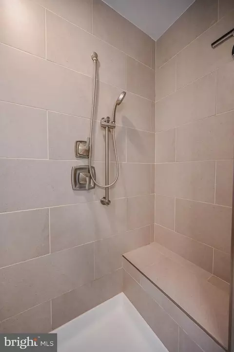 Bath - 9701 Massie Dr, Clinton, MD 20735 photo 2 of 4