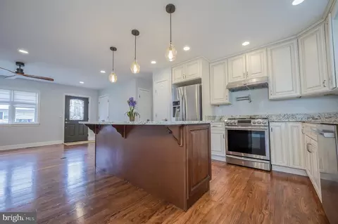 Kitchen - 9701 Massie Dr, Clinton, MD 20735 photo 9 of 15