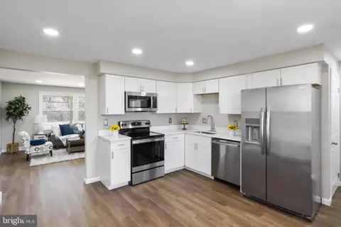 Kitchen - 6402 Cipriano Rd, Lanham, MD 20706 photo 3 of 5