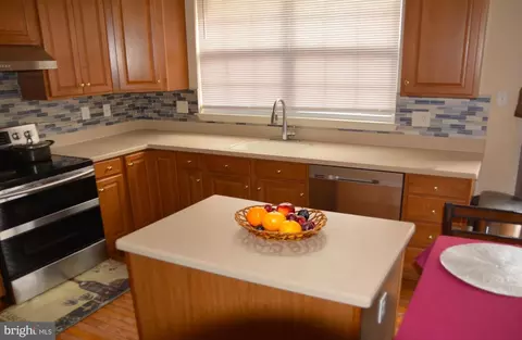 Kitchen - 6339 Kinsey Ter, Lanham, MD 20706 photo 1 of 3