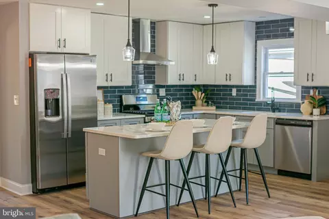 3805 Walls Ln, Suitland, MD 20746