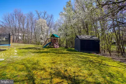 Exterior - 10406 Libation Ct, Clinton, MD 20735 photo 16 of 16