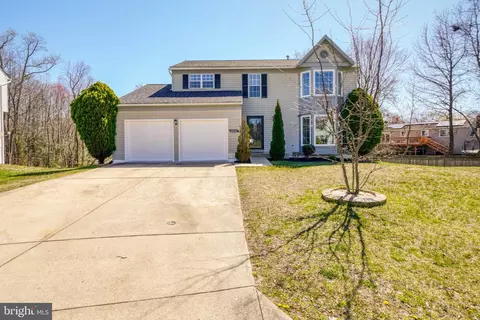 Exterior - 10406 Libation Ct, Clinton, MD 20735 photo 3 of 16