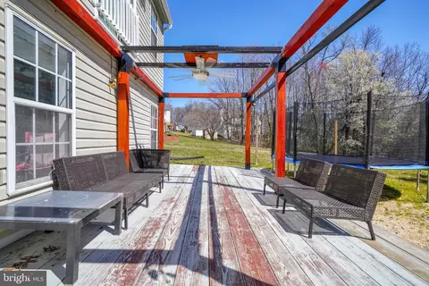 Exterior - 10406 Libation Ct, Clinton, MD 20735 photo 11 of 16