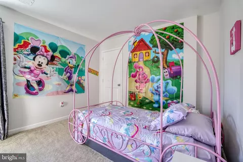 Bedroom - 10406 Libation Ct, Clinton, MD 20735 photo 7 of 17