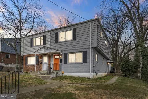 4609 Brookfield Dr, Suitland, MD 20746