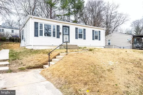 Exterior - 5514 Duchaine Dr, Lanham, MD 20706 photo 2 of 3