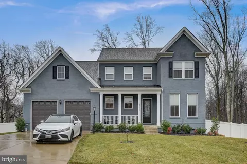 4904 Dunsmore Ter, Marlboro, MD 20772