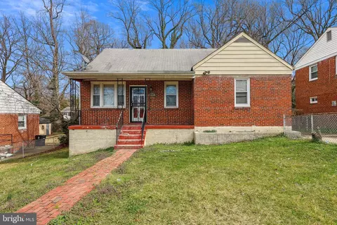 1920 Lakewood St, Suitland, MD 20746