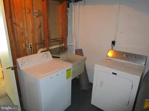 Other - 236 Castleton Pl, Marlboro, MD 20774 photo 8 of 9