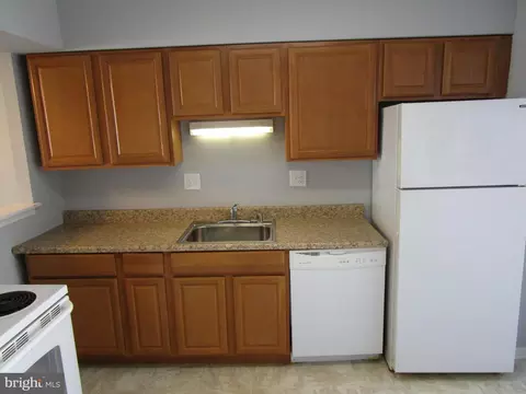 Kitchen - 236 Castleton Pl, Marlboro, MD 20774 photo 2 of 2