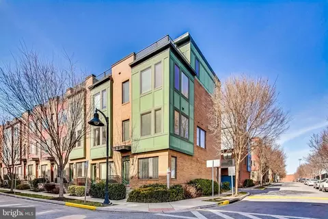 4524 Kennedy St, Hyattsville, MD 20781