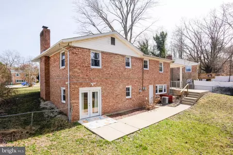 Exterior - 9703 David Dr, Clinton, MD 20735 photo 7 of 10