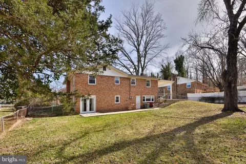 Exterior - 9703 David Dr, Clinton, MD 20735 photo 6 of 10
