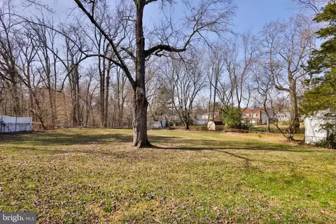 Exterior - 9703 David Dr, Clinton, MD 20735 photo 3 of 10