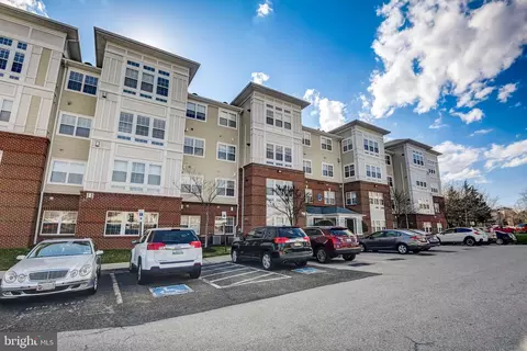 14040 New Acadia Ln #208, Marlboro, MD 20774
