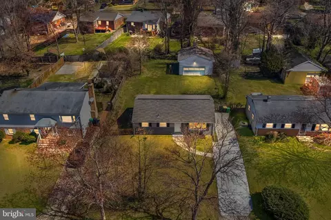 8806 W Fort Foote Ter, Fort Washington, MD 20744