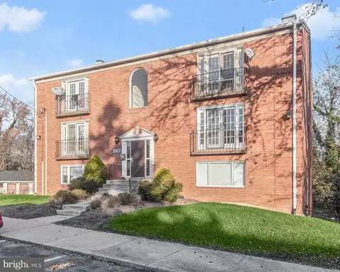 3817 Swann Rd #202, Suitland, MD 20746