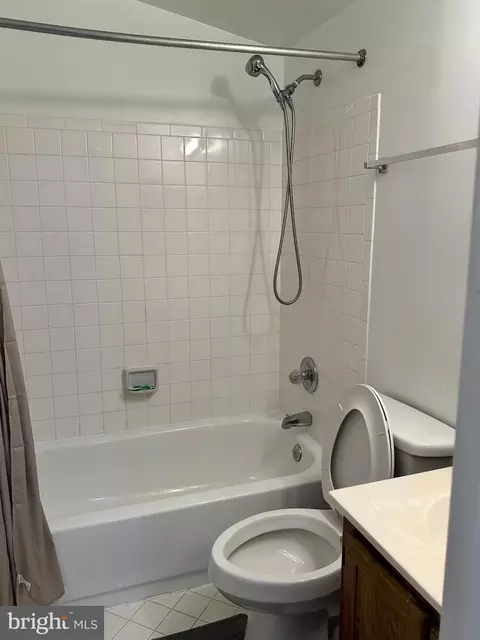 Bath - 15819 Erwin Ct, Bowie, MD 20716 photo 6 of 6