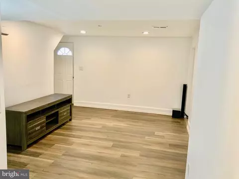 Living - 9011 3rd St, Lanham, MD 20706 photo 4 of 5