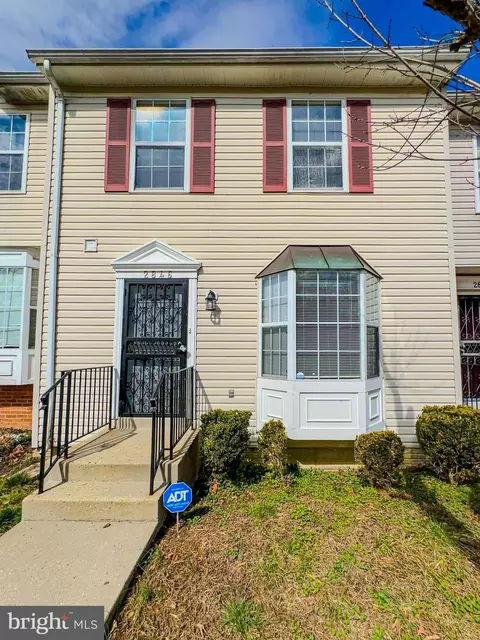 2846 Lindesfarn Ter, Fort Washington, MD 20744