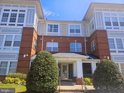 2 Cameron Grove Blvd #310, Marlboro, MD 20774