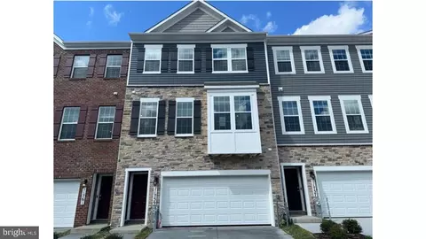 11759 Wynnifred Pl, Glenn Dale, MD 20769