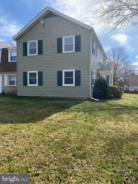 12427 Persimmon Rd, Marlboro, MD 20772