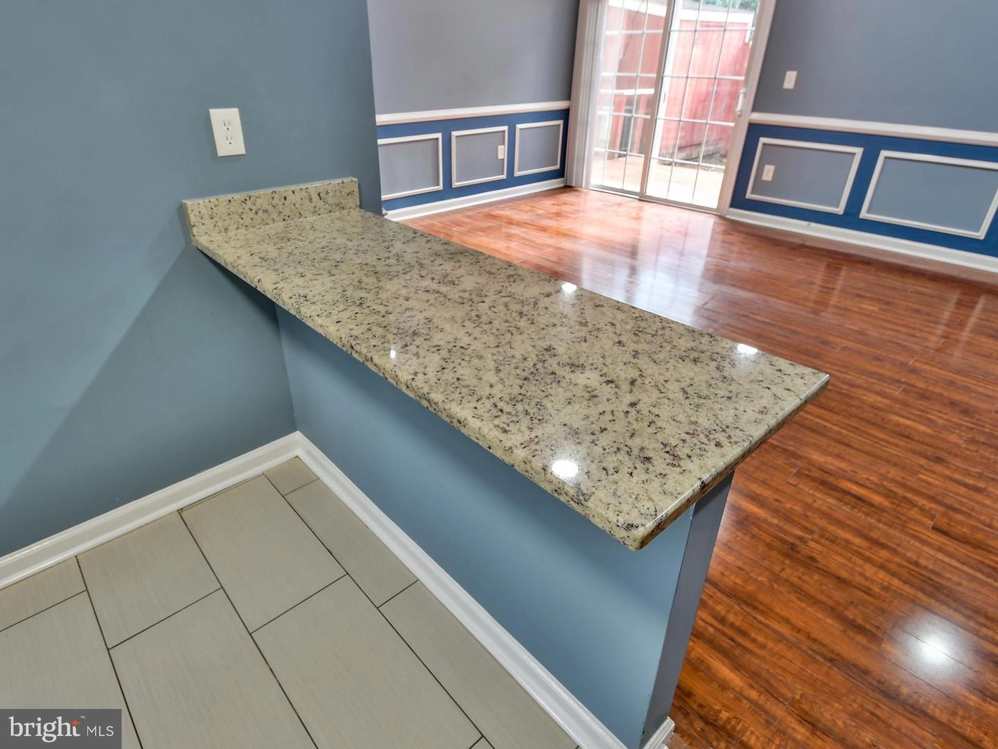 Living - 7121 Cipriano Springs Dr, Lanham, MD 20706 photo 1 of 1