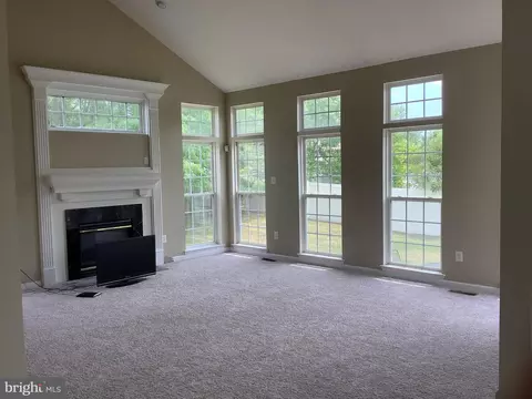 11207 Champlain Cir, Bowie, MD 20720 photo 25