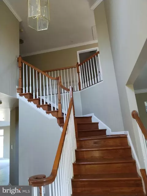 11207 Champlain Cir, Bowie, MD 20720 photo 3