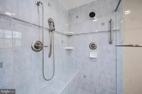 Bath - 12403 Cedarbrook Ln, Laurel, MD 20708 photo 5 of 5