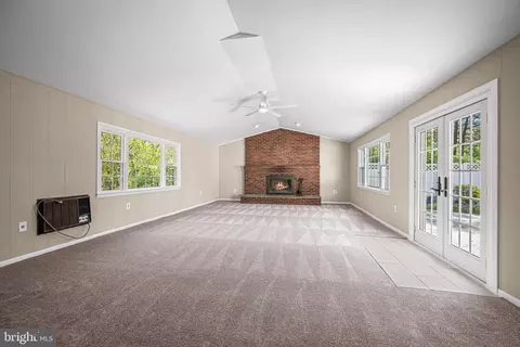 Living - 12403 Cedarbrook Ln, Laurel, MD 20708 photo 7 of 9
