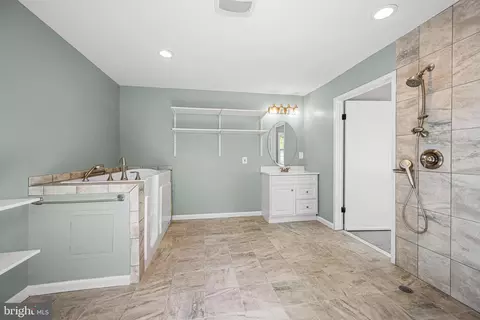 Bath - 12403 Cedarbrook Ln, Laurel, MD 20708 photo 1 of 5