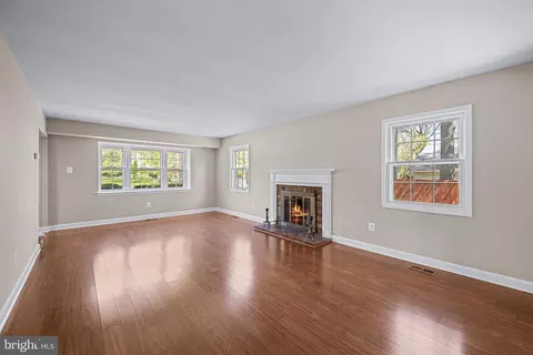 Living - 12403 Cedarbrook Ln, Laurel, MD 20708 photo 4 of 9