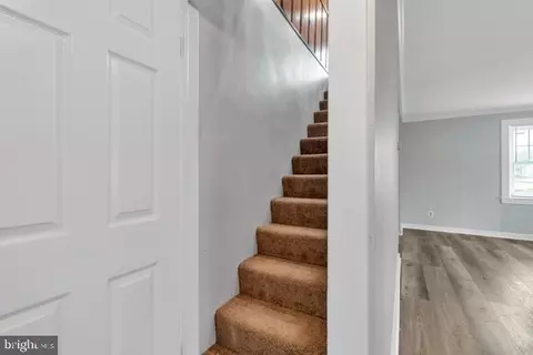 Entry Way - 13302 Williams Dr, Brandywine, MD 20613 photo 3 of 3