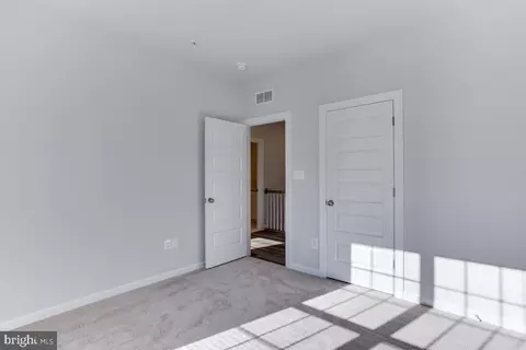 Bedroom - 5814 Savannah Dr, Brandywine, MD 20613 photo 2 of 3